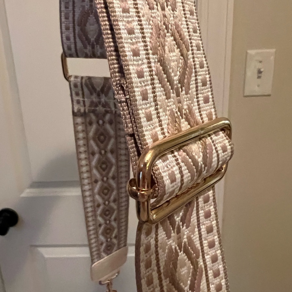 Purse - Picture 3 of 4